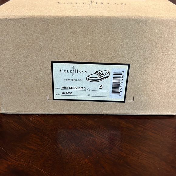 Cole Haan Baby shoes size 3 - Picture 3 of 6